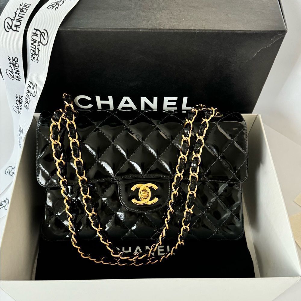 Chanel vintage small double sided flap black patent GHW